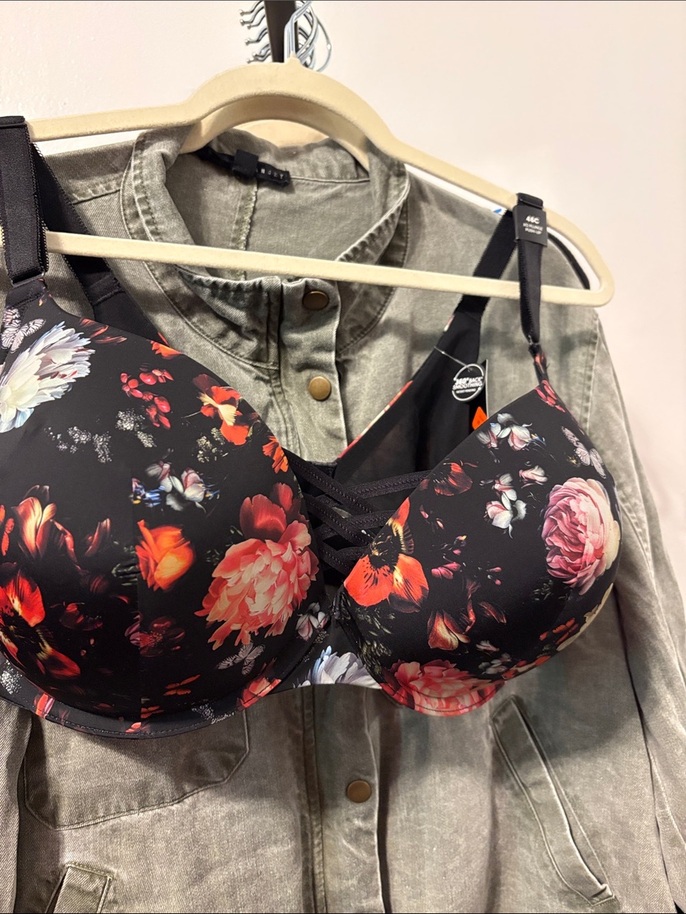 Torrid Black Floral Plunge Push Up Bra with Multicolor Blooms - Picture 2 of 8